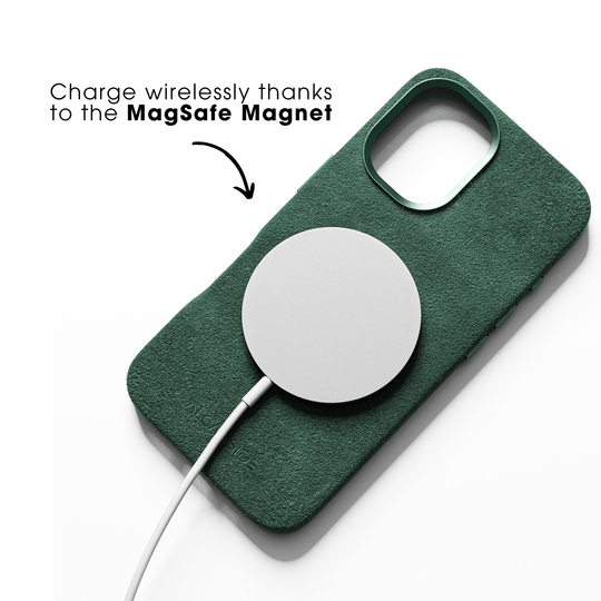 iPhone 16 Plus - Alcantara Case- Midnight Green