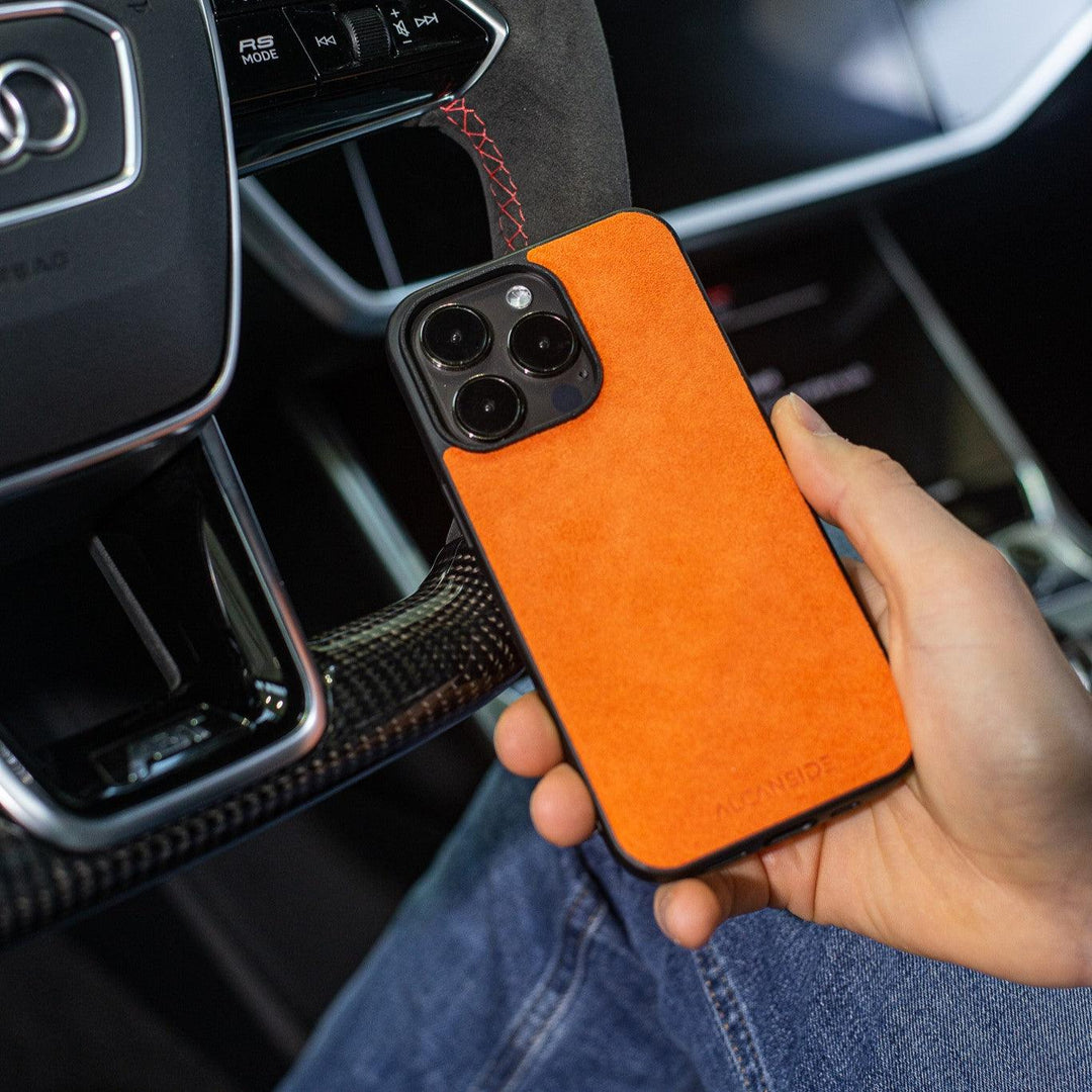 iPhone 14 - Alcantara Back Cover - Orange - Alcanside