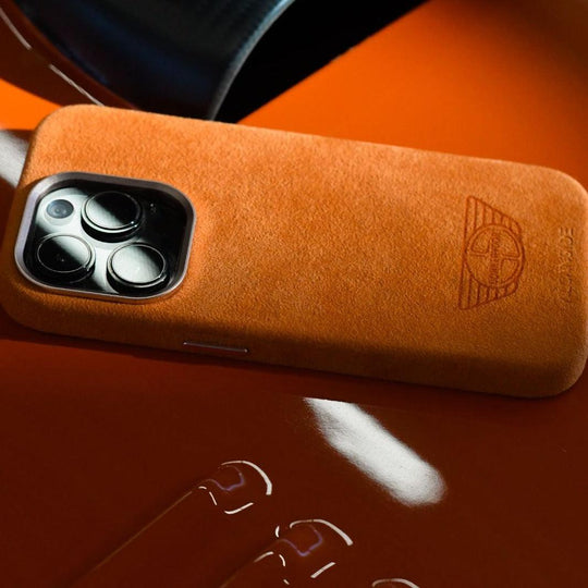 Donkervoort F22 - iPhone Alcantara Case - Orange - Alcanside