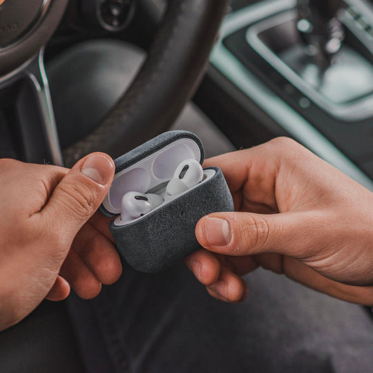 MTA x Alcanside - AirPods Pro (2nd Generation) Alcantara Case - Space Grey - Alcanside